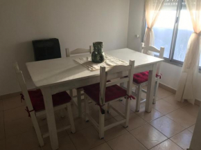 Duplex súper cómodo 2 dormit y 2 baños